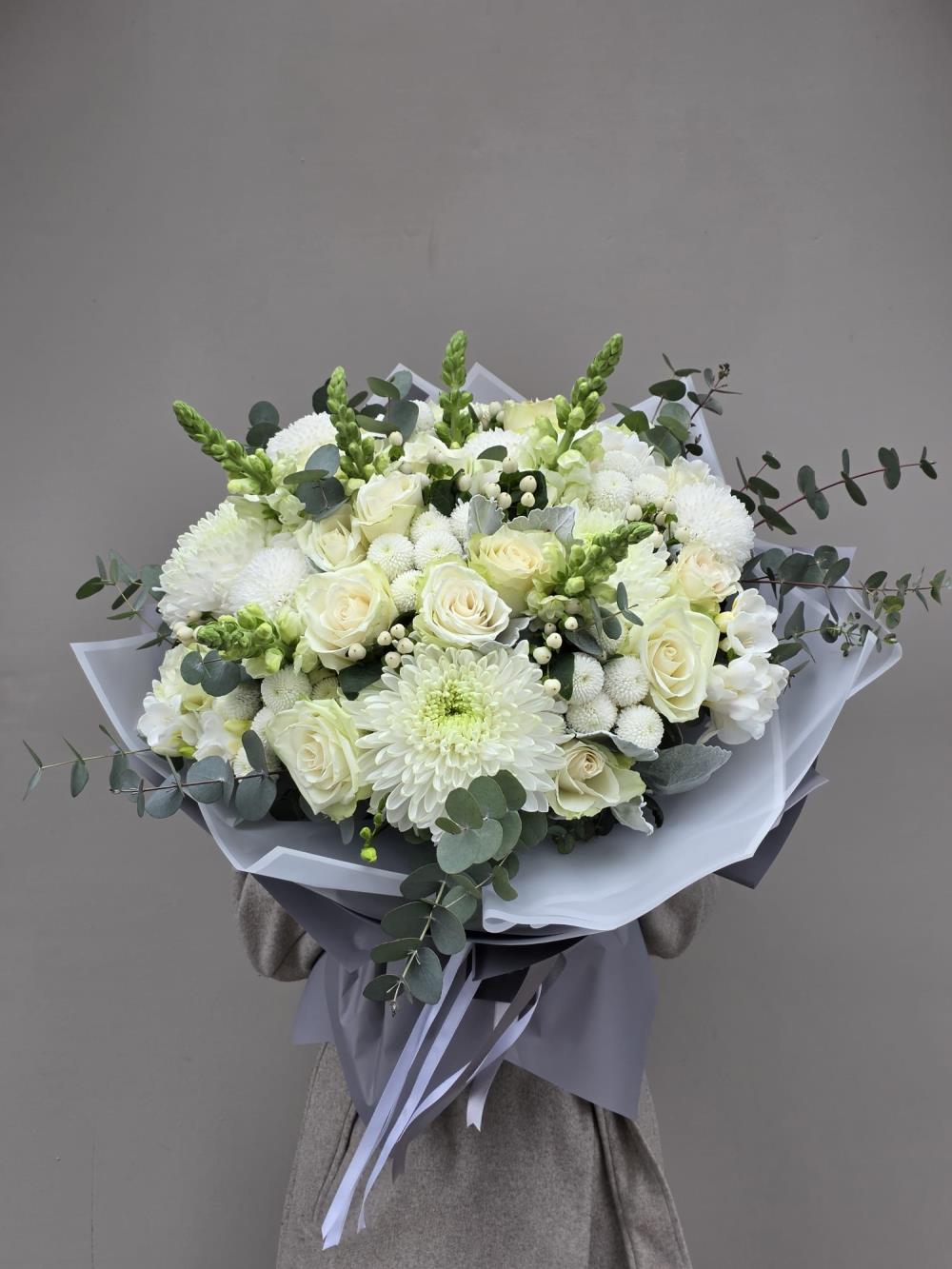 Premium White Bouquet